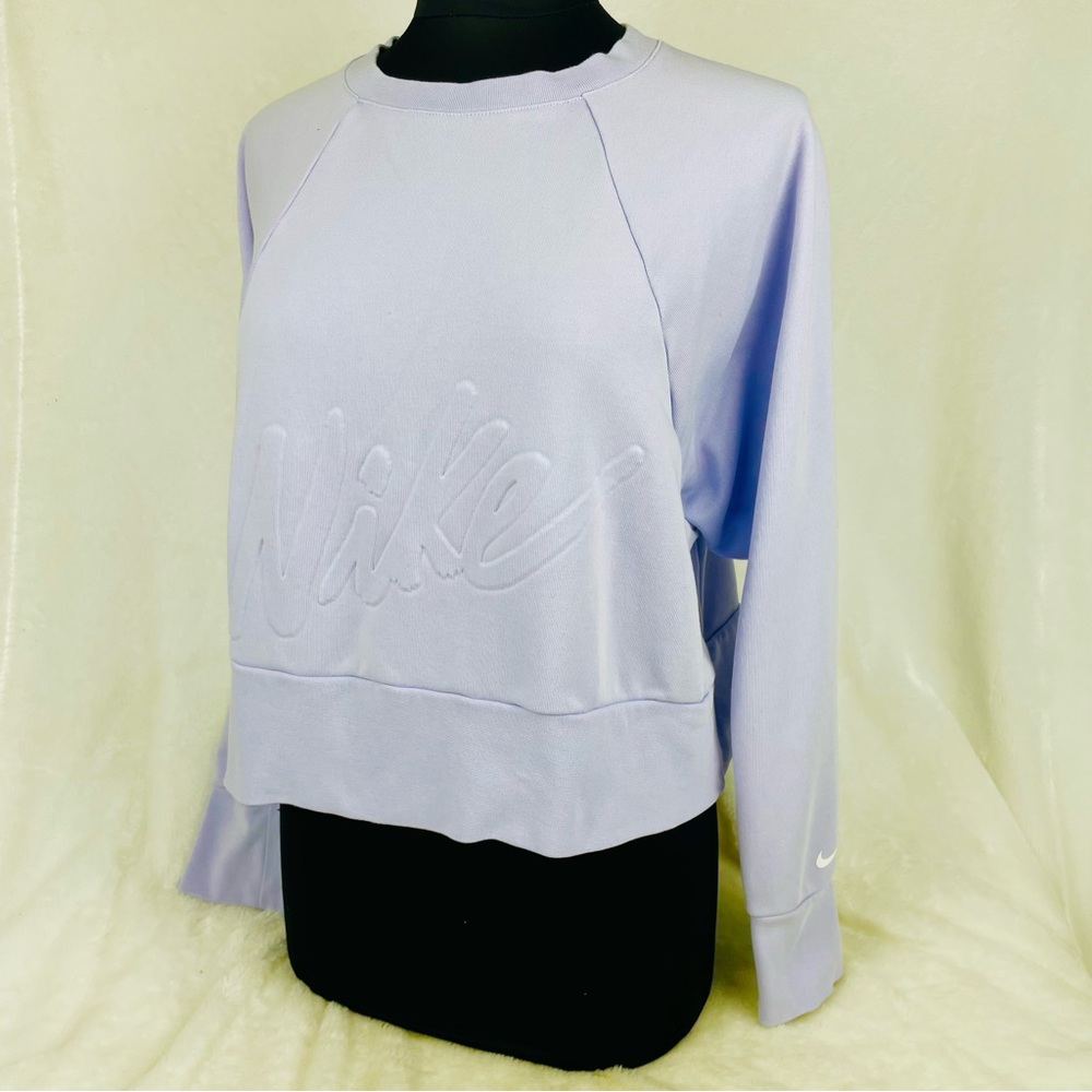 Nike Dri Fit Cropped Pullover Sweatshirt Women’s Size Medium M Purple Sweater